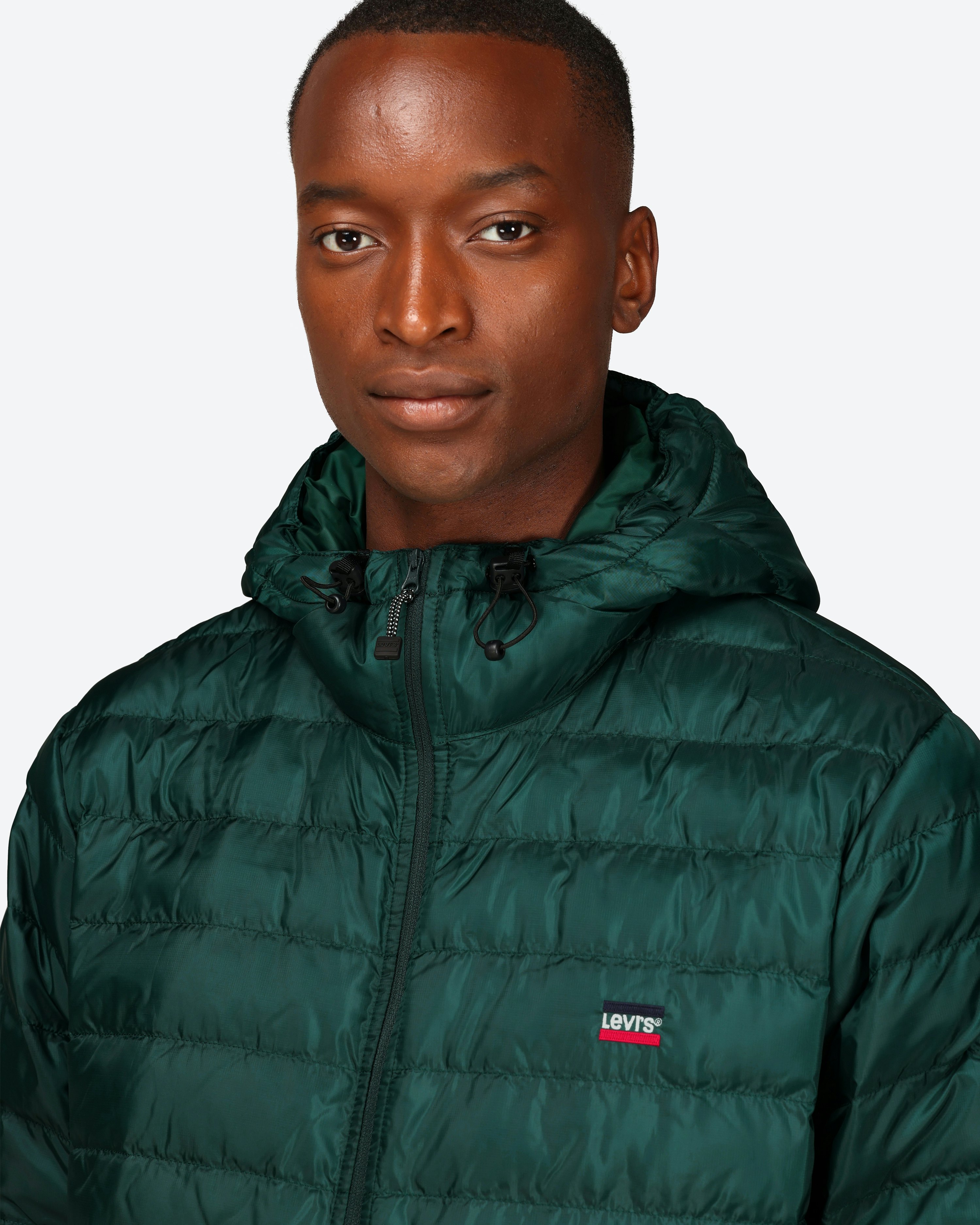 Levis Presidio Green Packable Hooded Jacket Mid green | Men | Volt